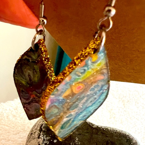 🌸🌸Handcrafted Bracelet and Teardrop Earrings 🌸🌸 - Picture 5 of 5